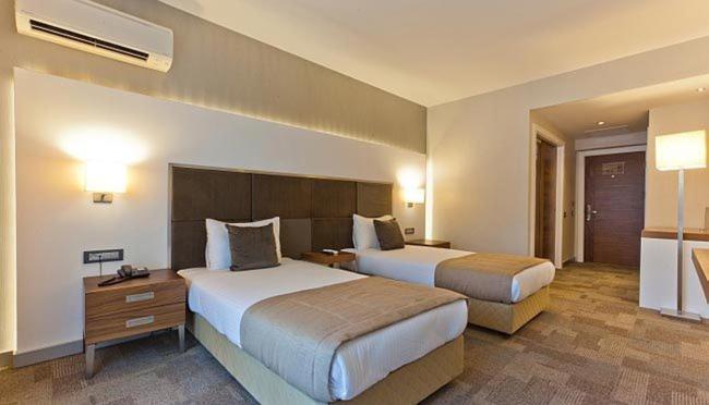 Kalinda Inn Hotel Ilica Кешме Экстерьер фото