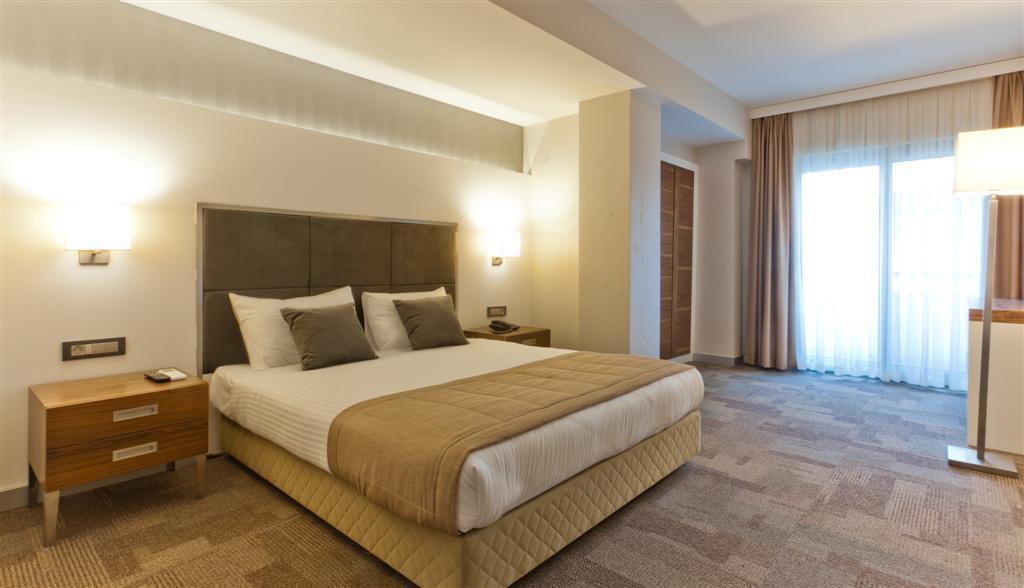 Kalinda Inn Hotel Ilica Кешме Экстерьер фото