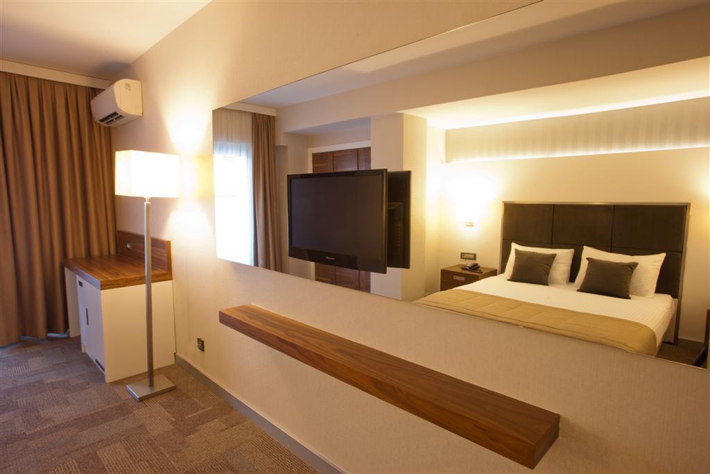 Kalinda Inn Hotel Ilica Кешме Экстерьер фото